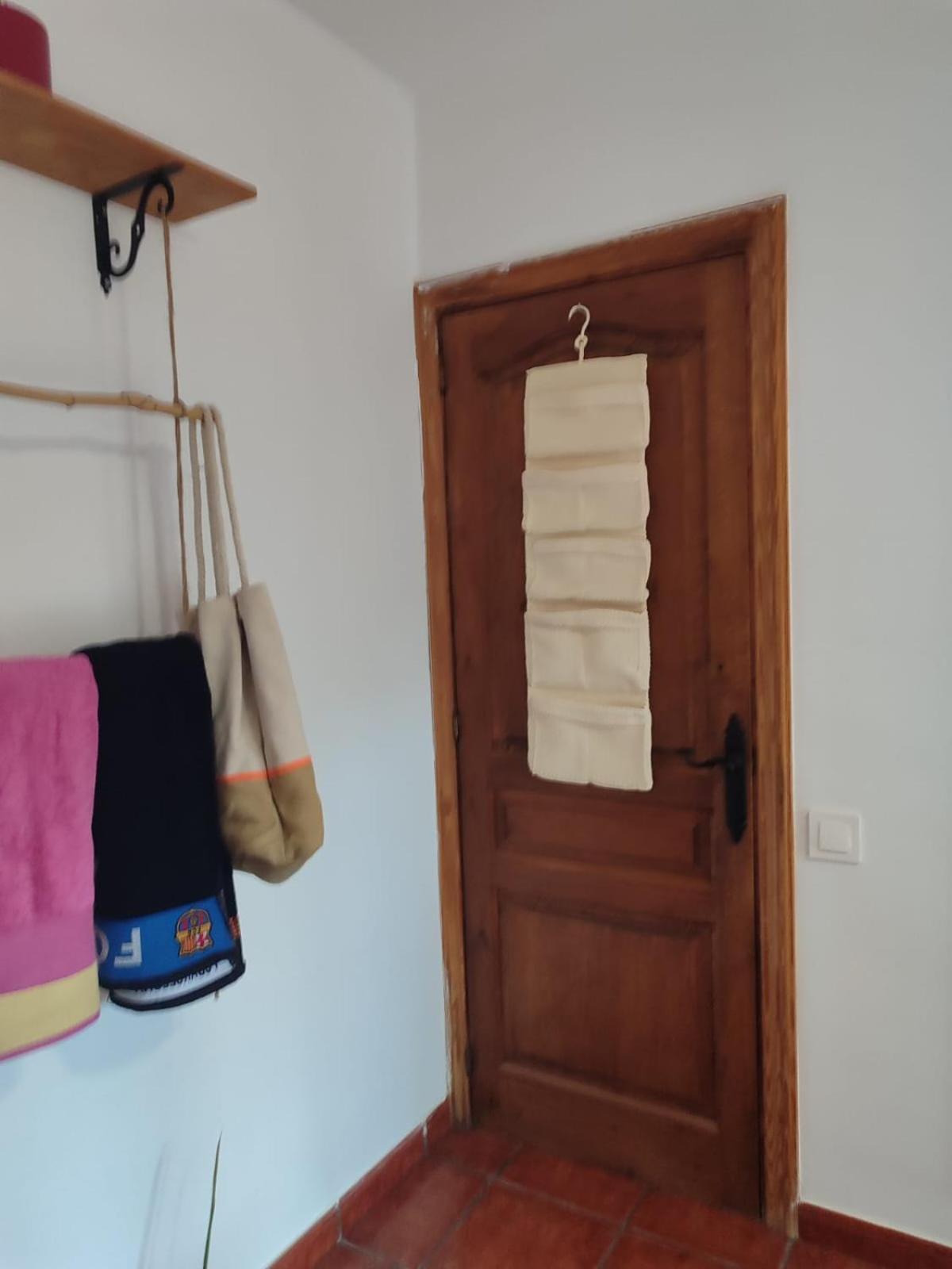 Habitacion Privada En Casa Particular, Montana Olesa de Bonesvalls Exterior foto